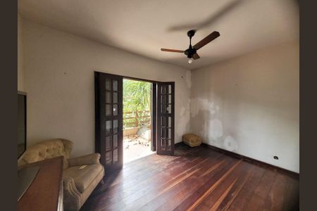 Casa à venda com 388m², 5 quartos e 1 vaga