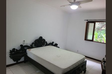 Casa à venda com 388m², 5 quartos e 1 vaga