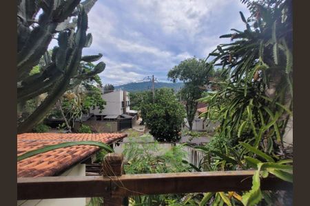 Casa à venda com 388m², 5 quartos e 1 vaga