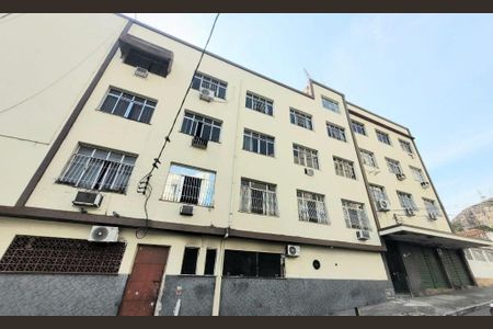 Apartamento à venda com 75m², 3 quartos e sem vaga