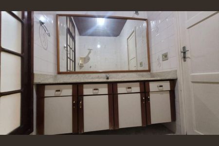 Apartamento à venda com 75m², 3 quartos e sem vaga