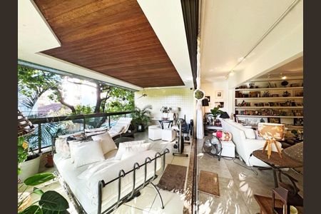 Apartamento à venda com 176m², 3 quartos e 2 vagas