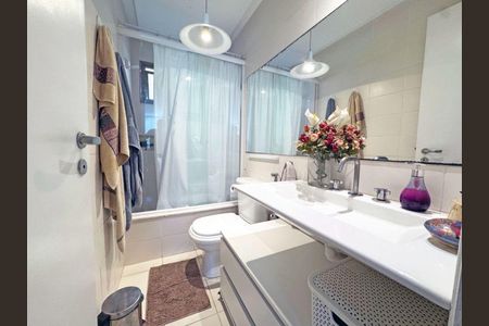 Apartamento à venda com 176m², 3 quartos e 2 vagas
