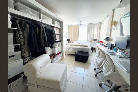Apartamento à venda com 176m², 3 quartos e 2 vagas