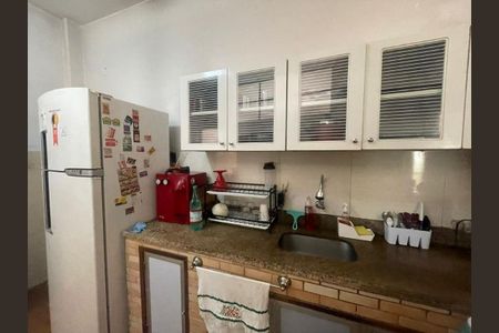 Casa à venda com 284m², 4 quartos e 1 vaga