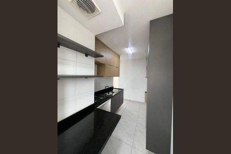 Apartamento à venda com 2 quartos, 42m² em Jardim Monte Alegre, Taboão da Serra