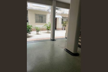 Apartamento à venda com 75m², 2 quartos e 1 vaga