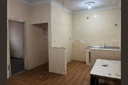 Casa à venda com 164m², 2 quartos e 3 vagas