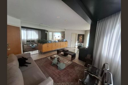 Apartamento à venda com 3 quartos, 160m² em Serra, Belo Horizonte
