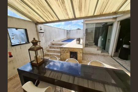 Apartamento à venda com 160m², 3 quartos e 3 vagas