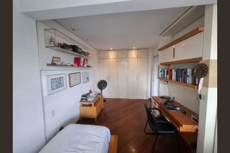 Apartamento à venda com 160m², 3 quartos e 3 vagas