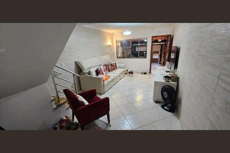Casa à venda com 200m², 3 quartos e 1 vaga