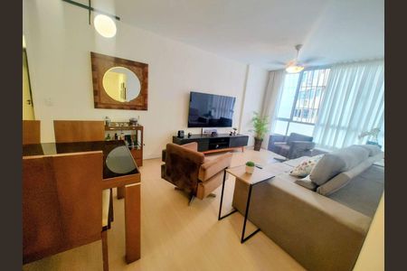 Apartamento à venda com 94m², 2 quartos e 1 vaga