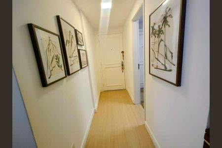 Apartamento à venda com 94m², 2 quartos e 1 vaga
