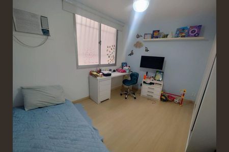 Apartamento à venda com 94m², 2 quartos e 1 vaga
