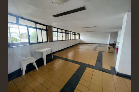 Apartamento à venda com 94m², 2 quartos e 1 vaga