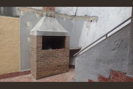 Casa à venda com 165m², 9 quartos e 3 vagas