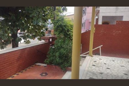 Casa à venda com 165m², 9 quartos e 3 vagas