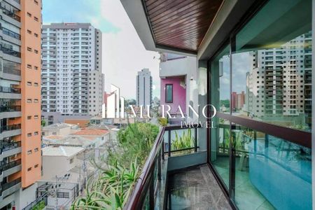 Apartamento à venda com 202m², 3 quartos e 2 vagas