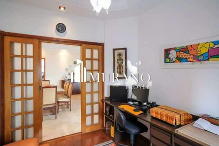 Apartamento à venda com 202m², 3 quartos e 2 vagas