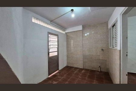 Casa à venda com 84m², 3 quartos e 1 vaga