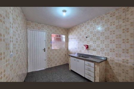 Casa à venda com 84m², 3 quartos e 1 vaga