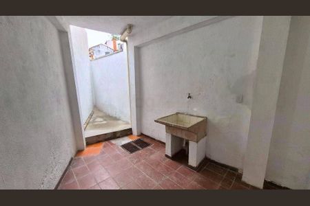 Casa à venda com 84m², 3 quartos e 1 vaga