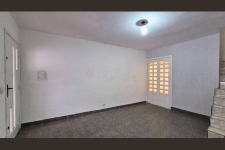 Casa à venda com 84m², 3 quartos e 1 vaga