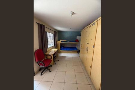 Casa à venda com 145m², 3 quartos e 2 vagas