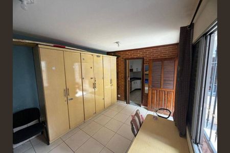 Casa à venda com 145m², 3 quartos e 2 vagas