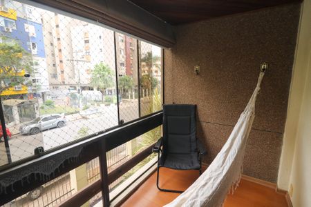 Apartamento para alugar com 72m², 2 quartos e 1 vaga Apartamento para alugar com 72m², 2 quartos e 1 vagaSacada da Sala