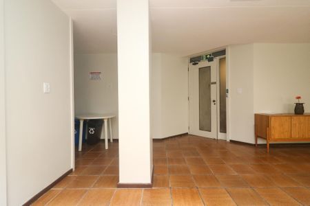 Apartamento para alugar com 72m², 2 quartos e 1 vaga Apartamento para alugar com 72m², 2 quartos e 1 vagaÁrea comum - Salão de festas