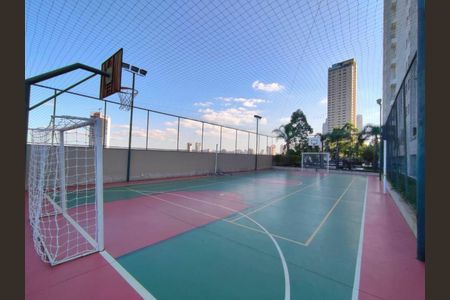 Apartamento para alugar com 104m², 3 quartos e 3 vagas