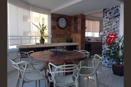 Apartamento para alugar com 104m², 3 quartos e 3 vagas