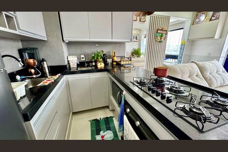 Apartamento à venda com 2 quartos, 40m² em Jardim do Lago, São Paulo