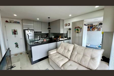 Apartamento à venda com 2 quartos, 40m² em Jardim do Lago, São Paulo