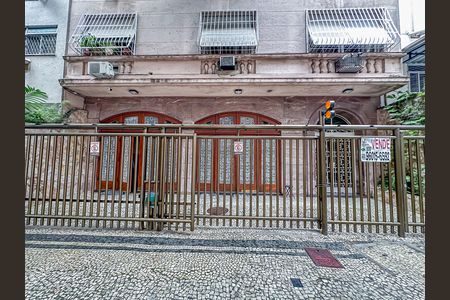 Apartamento para alugar com 100m², 2 quartos e sem vaga