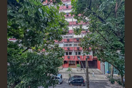 Apartamento para alugar com 100m², 2 quartos e sem vaga