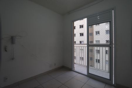 Sala de apartamento para alugar com 3 quartos, 40m² em Vila Graciosa, São Paulo