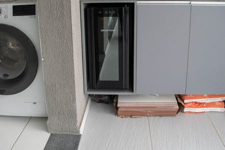 Apartamento para alugar com 60m², 2 quartos e 1 vaga Apartamento para alugar com 60m², 2 quartos e 1 vagaVaranda
