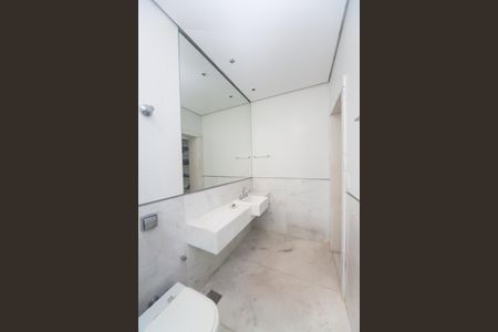Casa de condomínio à venda com 450m², 4 quartos e 10 vagasBanheiro suite 2