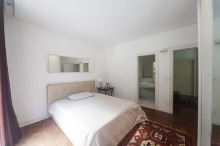 Casa de condomínio à venda com 450m², 4 quartos e 10 vagassuite 3