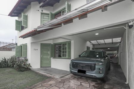 Casa à venda com 230m², 3 quartos e 5 vagasFachada
