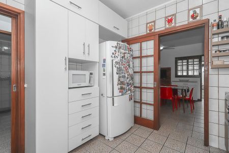 Casa à venda com 230m², 3 quartos e 5 vagasCozinha