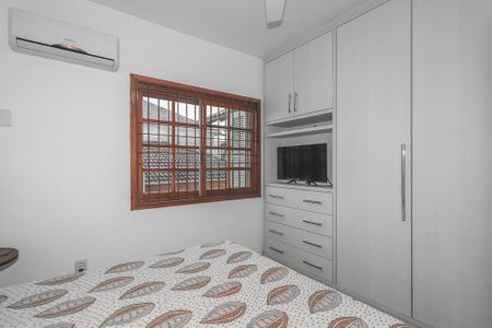 Casa à venda com 230m², 3 quartos e 5 vagasQuarto 2