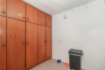 Casa à venda com 230m², 3 quartos e 5 vagasÁrea de Serviço