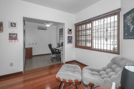 Casa à venda com 230m², 3 quartos e 5 vagasQuarto 3