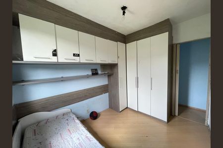 Quarto  de apartamento à venda com 2 quartos, 54m² em Jardim Santo André, Santo André