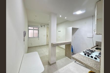 Sala de apartamento à venda com 1 quarto, 20m² em Leblon, Rio de Janeiro
