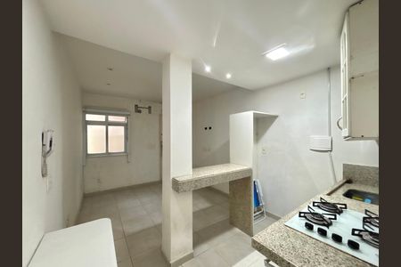Cozinha de apartamento à venda com 1 quarto, 20m² em Leblon, Rio de Janeiro
